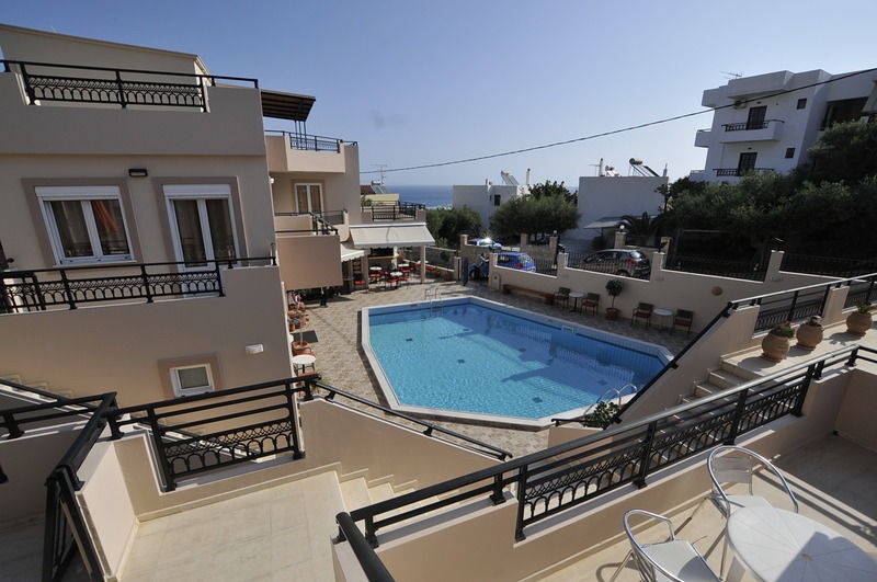 Kristi Apartments Hersonissos  Exterior photo